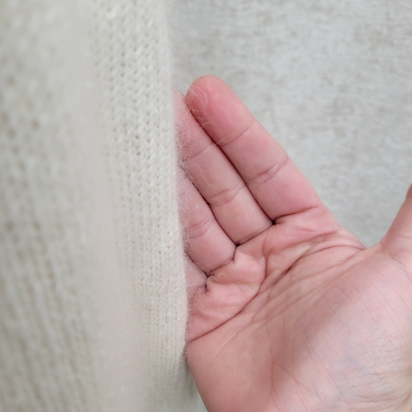 90s Vintage Silk and Angora Sweater Knit Skirt White Ivory - Picture 7 of 11